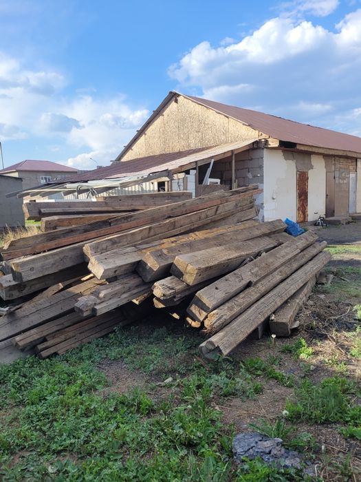 Брус ағаштар сатылады