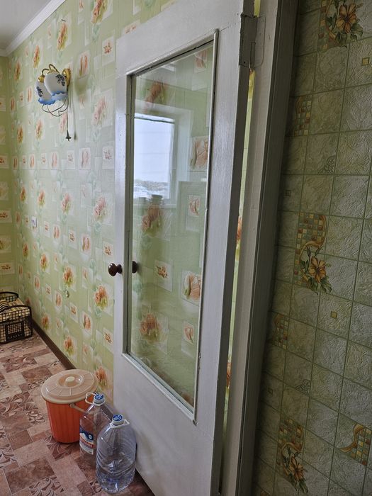 Отдам межкомнатные двери самовывоз