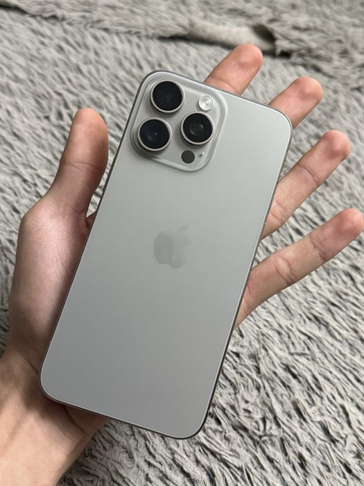 iPhone 15 Pro Max 512gb ESIM