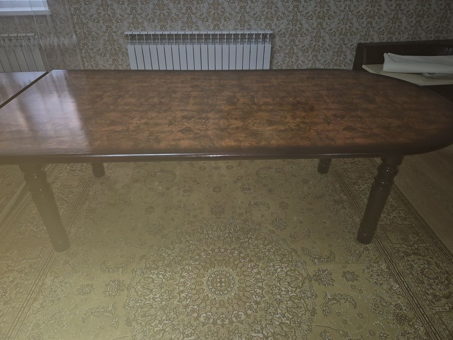 Стол для гостиный размер 2.5х5 м