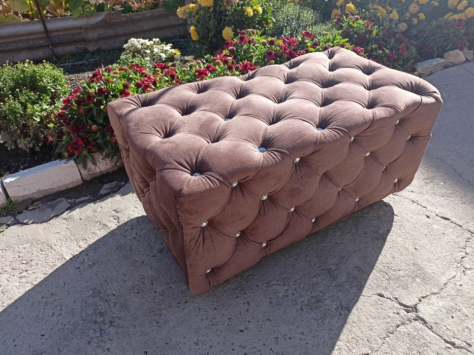 Продам пуфик новый