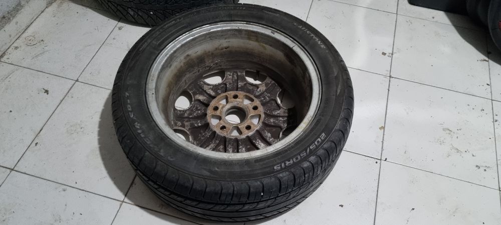 Летни гуми 15-ки 5х112 205/50/15