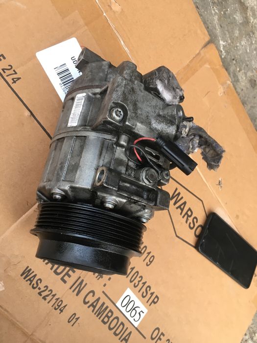 Compresor AC Valeo 2200 CDI MERCEDES SPRINTER DIN 2013 COD A0022307211