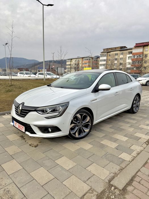 Renault Megane Grand Tour, 2017 / 8
