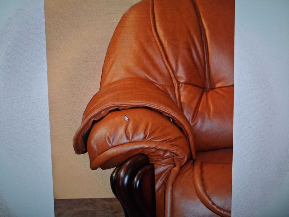 Кожена гарнитура