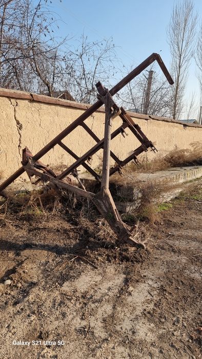 Чизел рама сотилади