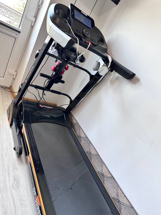 garantya 1 oy berladi  holati yangi 1 oy ishlatilgan