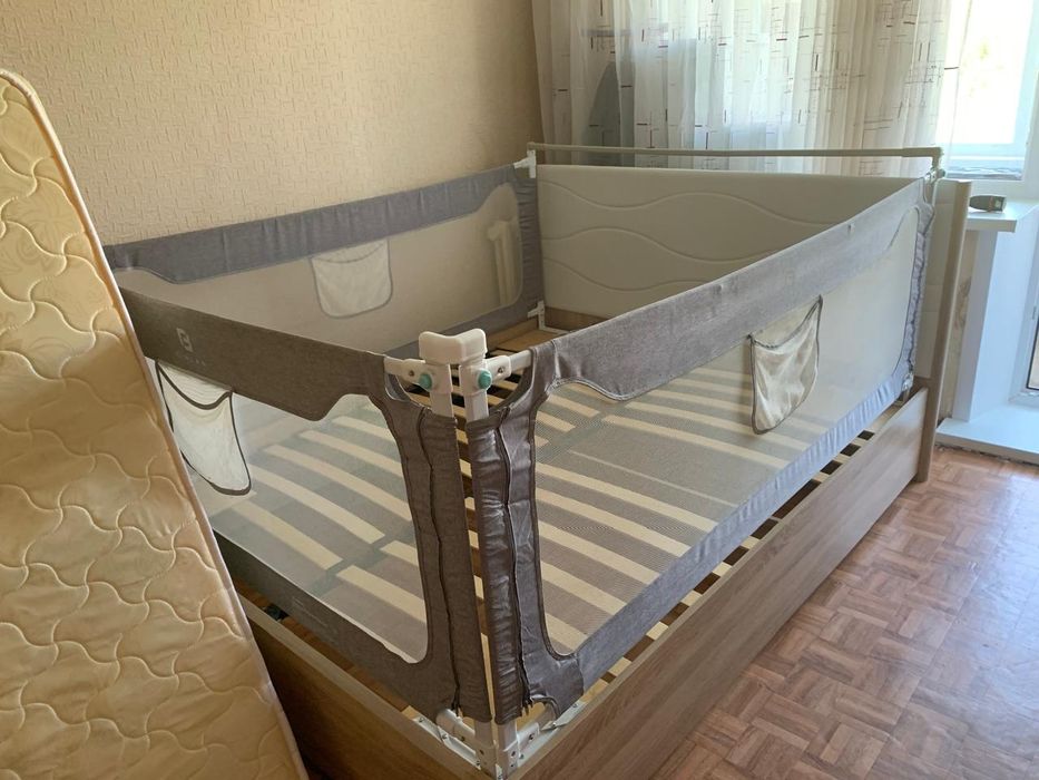 Защитные барьеры для кровати