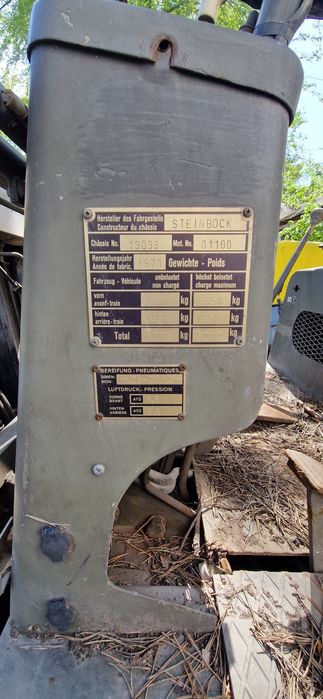 Вилочный погрузчик военый