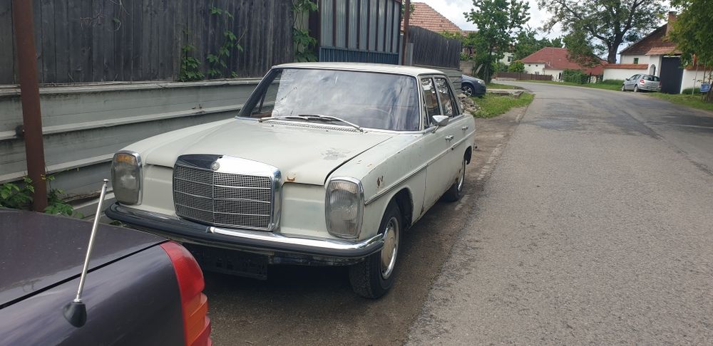 Mercedes w115 diesel