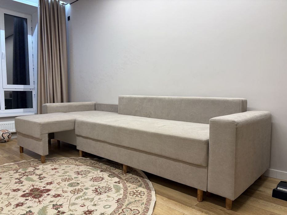 Продам диван для гостиной