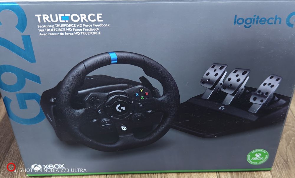 Игровой руль Logitech G923 ПК и XBOX
