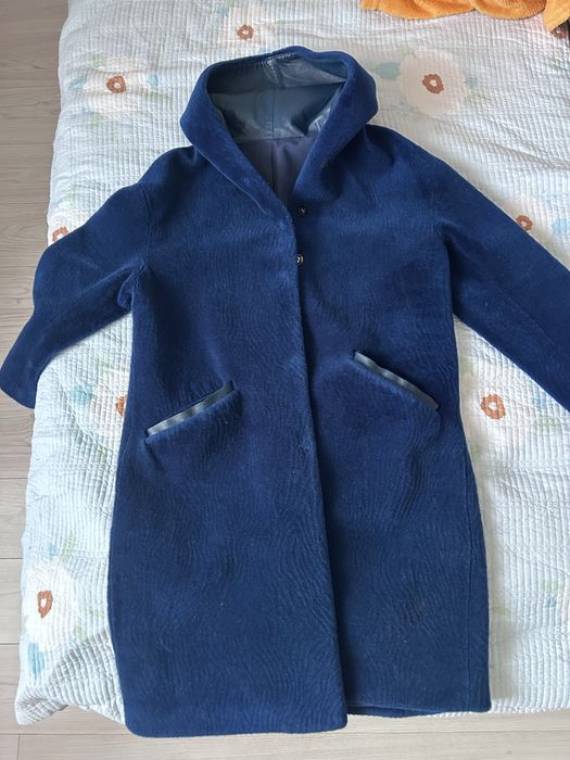 Срочно продаю оригинальное синее пальто!!