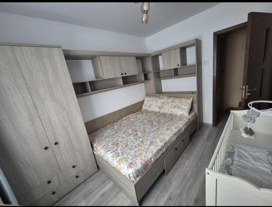 De vânzare apartament cu 3 camere