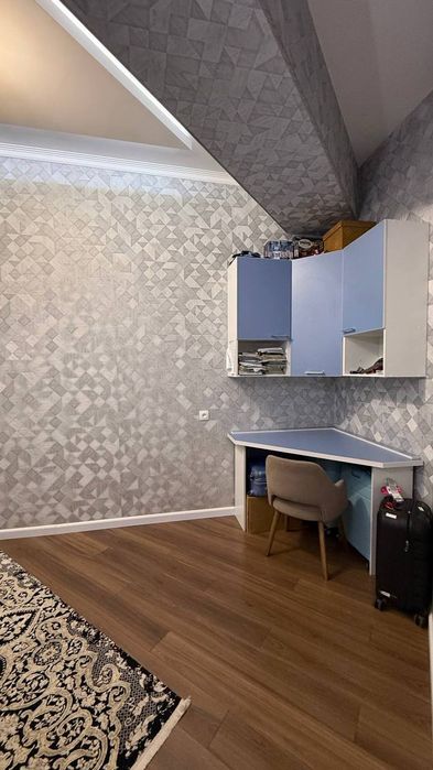 Юнусабад-15 кв Новостройка 4/6/9.116м2 Срочно Продам квартиру срочно