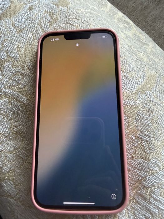 Продаю айфон 13 про макс