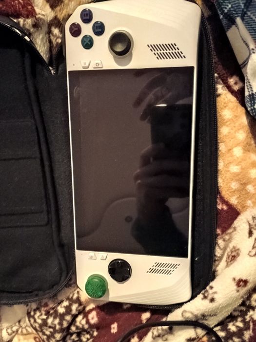 Consola gaming asus rog Ally z1