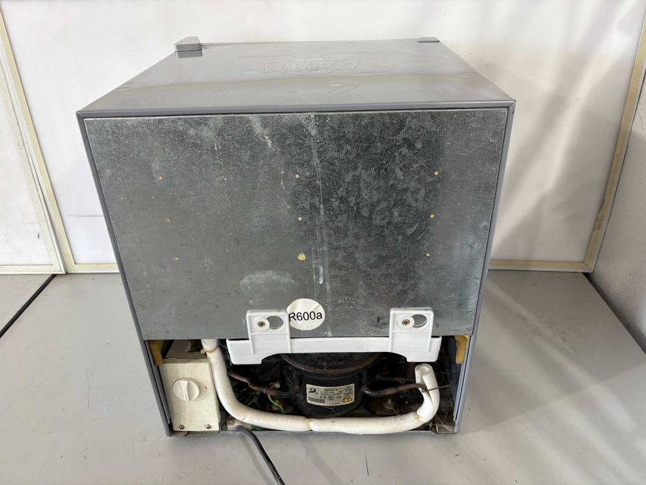 Хладилник - HUSKY 46L / 85W