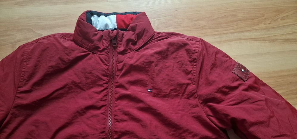 Geaca Tommy Hilfiger mărimea 164