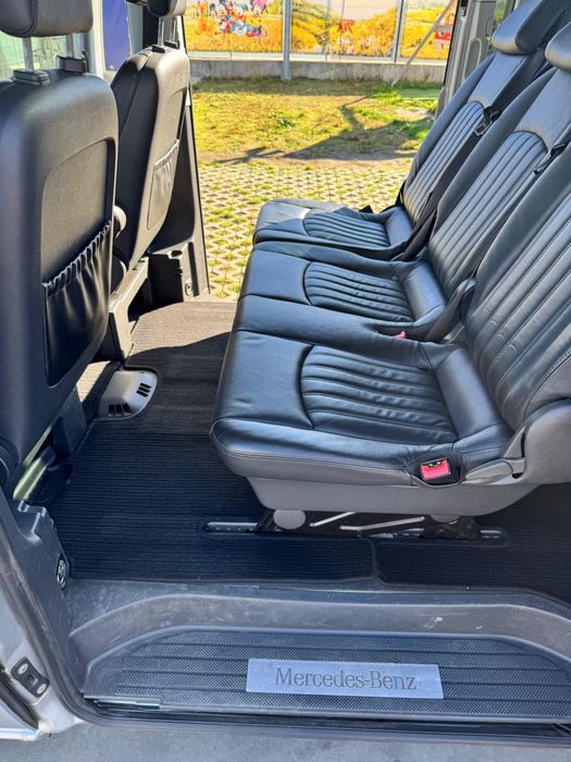 Închiriez Mercedes-Benz Viano Business 7 locuri doar cu sofer