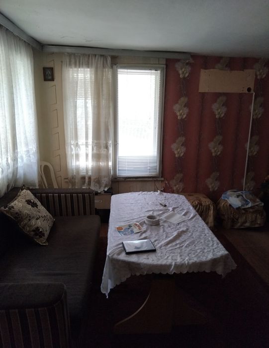 Продава къща.в с.Големо село