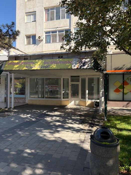 Închiriez spatiu comercial zona centrala