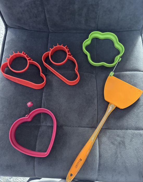 Посуда тарелки чашки