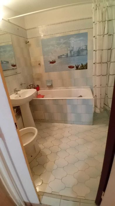 Apartament 2 Camere Crângași – Decomandat, Renovat