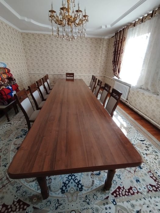 Стол стуля в хорошем состоение срочноо