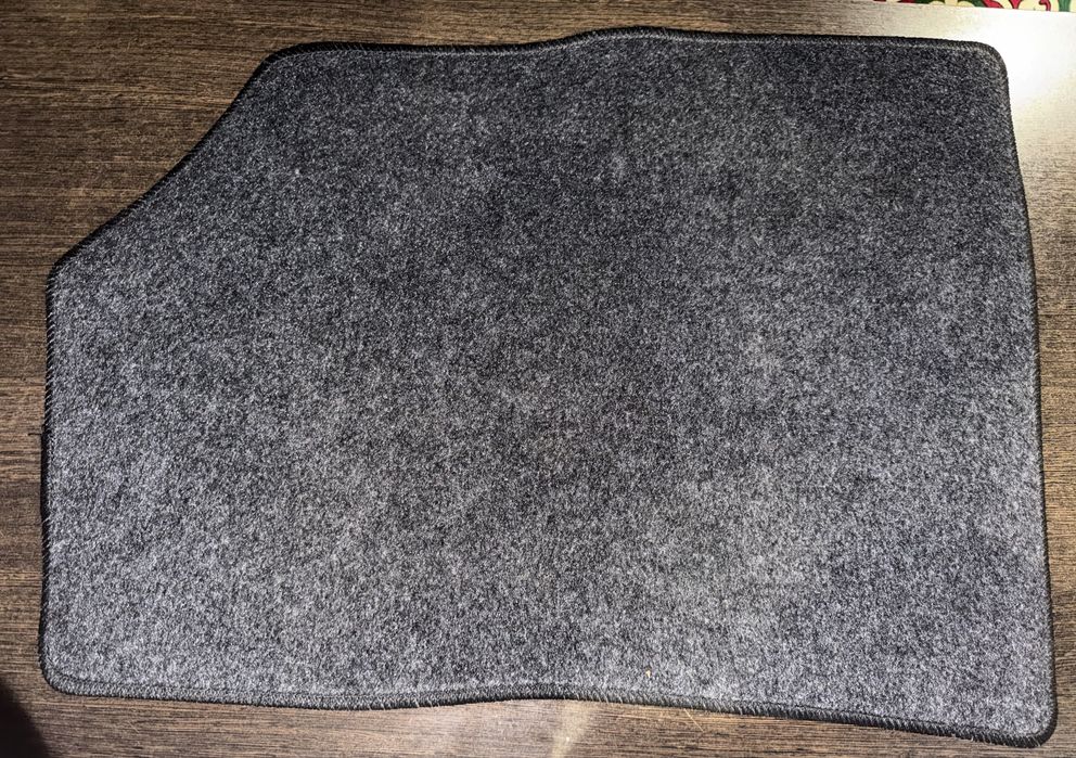 Продам коврики на Хёндай Элантра CN7