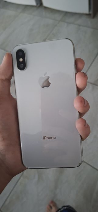 Продаю: iPhone X 256 ГБ