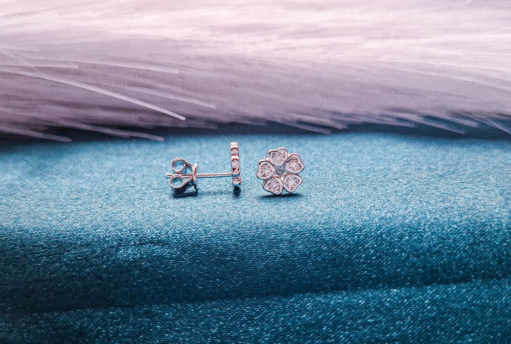 Cercei cu Moissanite