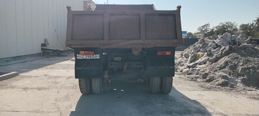 Kamaz sotiladi 1984 yil