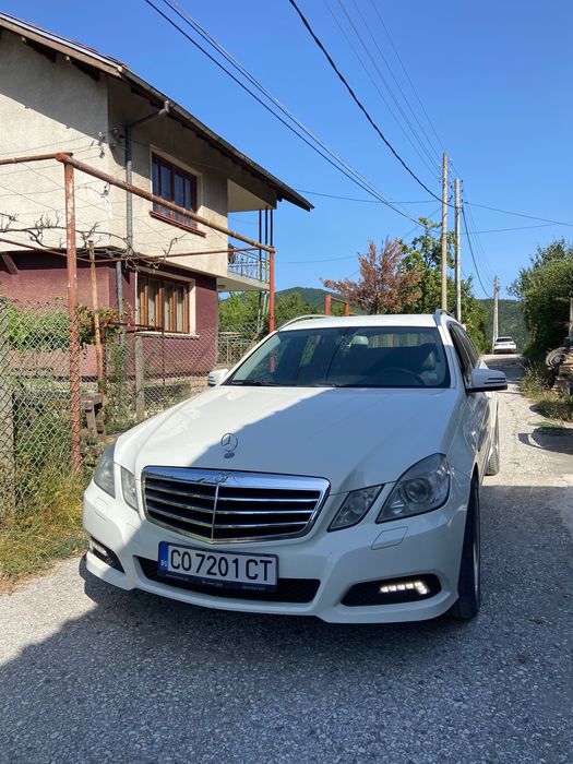 Продава се Mercedes e 350 cdi 4 matic 2010 година 231 к.с