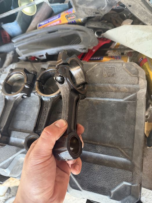 Продам Шатуны на приору