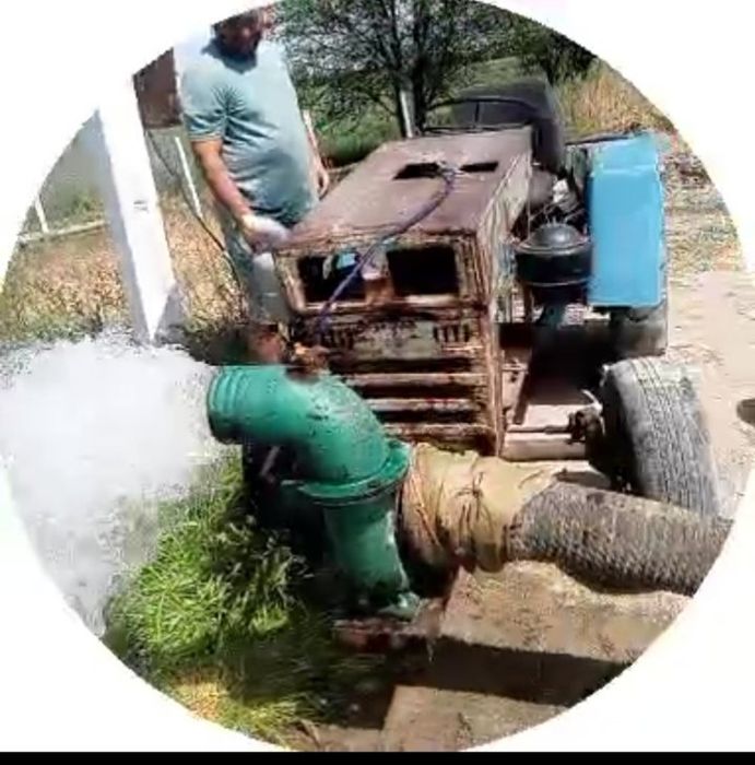 Traktor suv tortaydigan