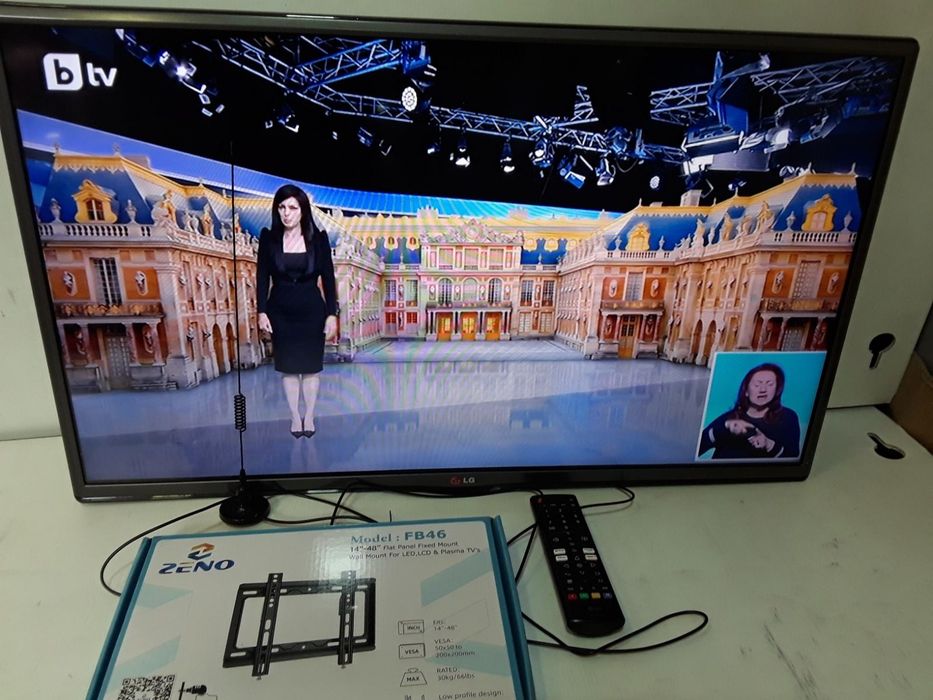 Смарт тв за части Samsung  50 au8072u