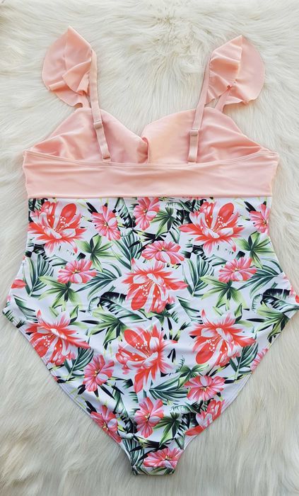 Дамски бански 4ХЛ - НОВ