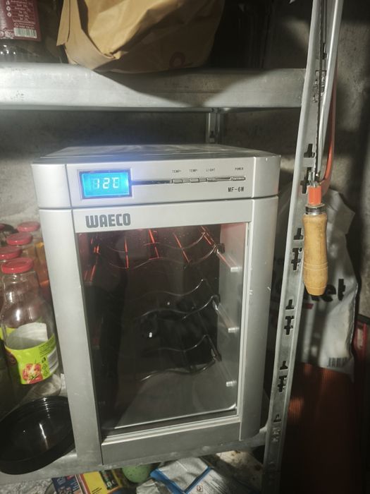 Frigider vinuri 6 sticle