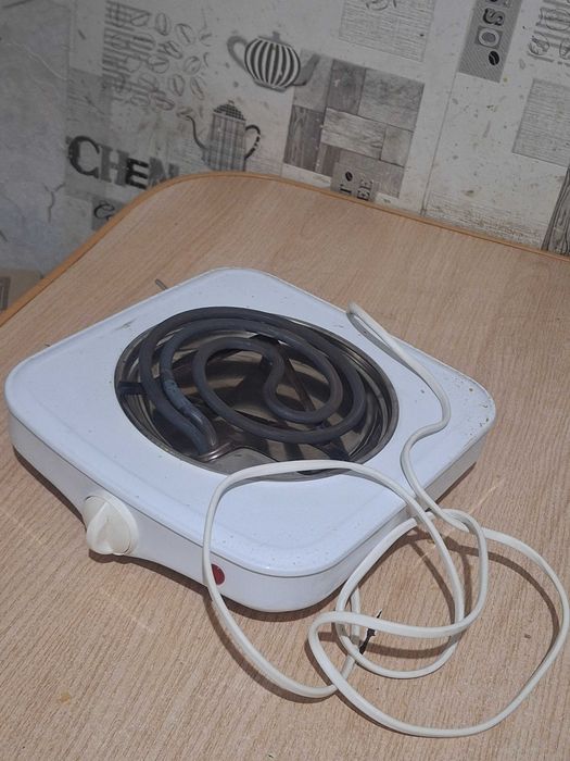ПРОДАМ Электро плита