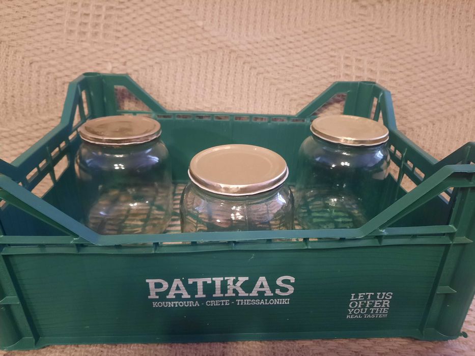 Стъклени буркани Омния- големи  и  на винт 720 мл.