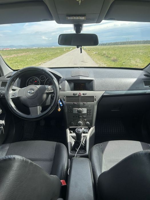 Opel Astra H 2005 foarte întreținută!