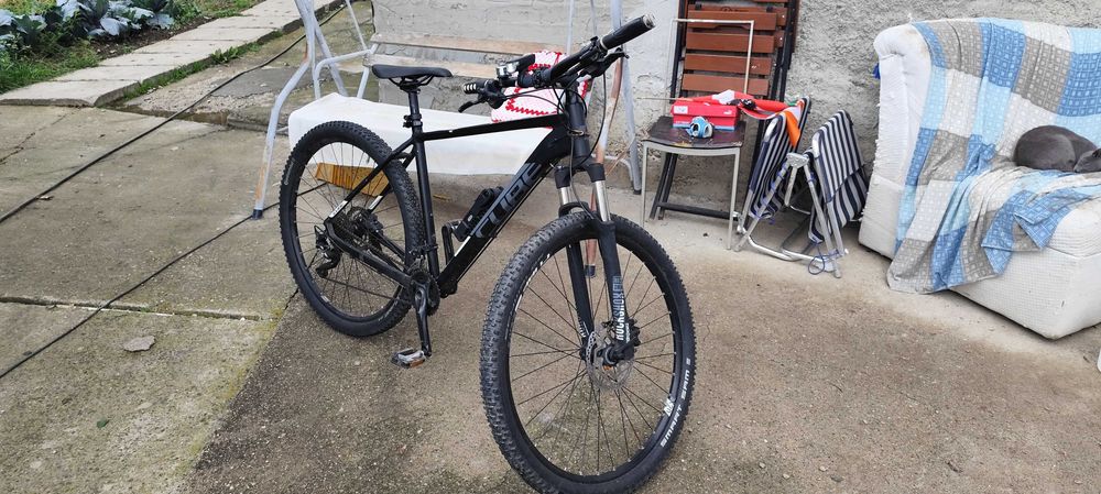 Bicicleta CUBE De Vânzare