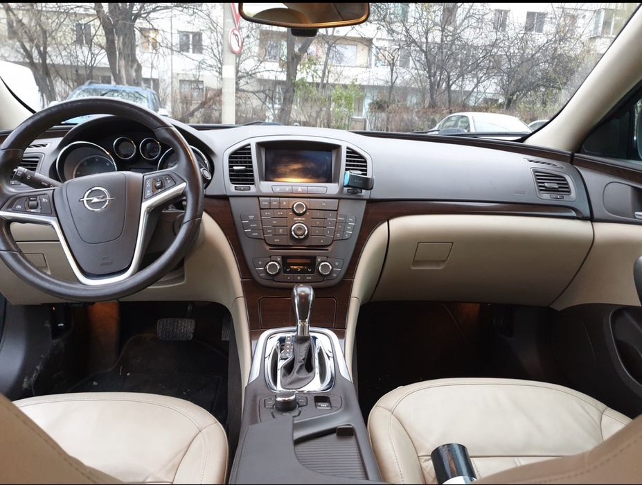Opel Insignia 2.0 163 cp automat