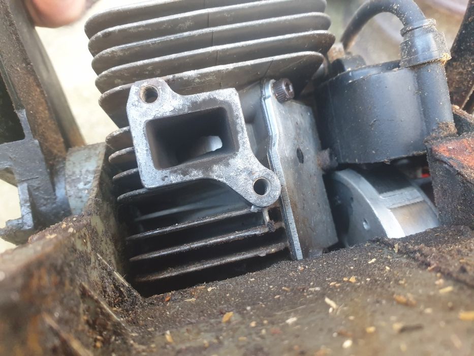 Piese Hitachi CS 33 EB