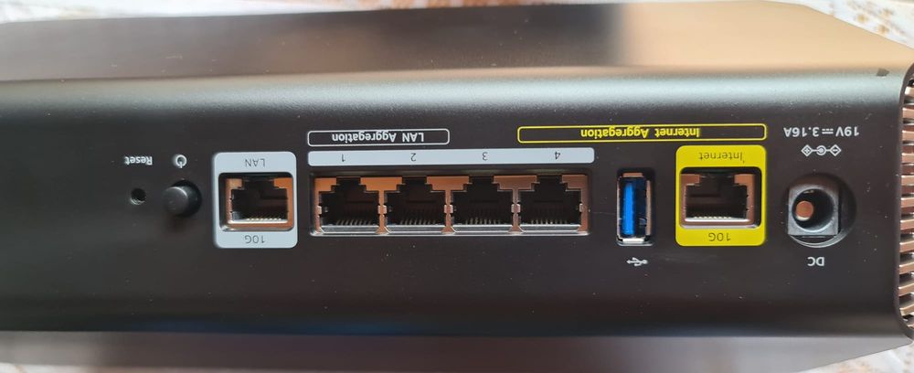 Router wireless rs700 wifi 7 Netgear