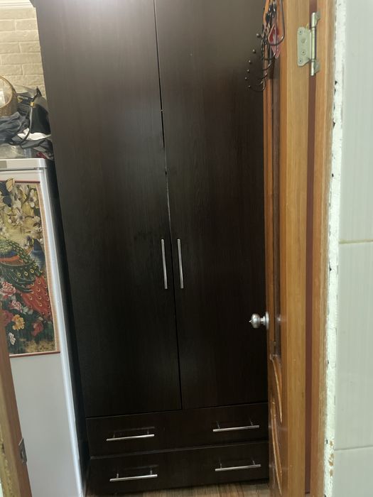 Шкаф в хорошем состояние