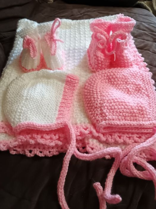 Бебешки комплект