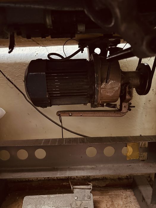 Продам промышленные швейные машинки