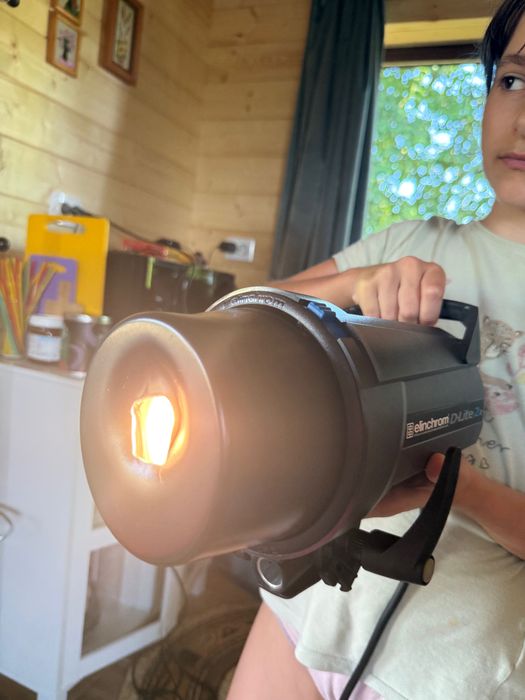 Vânzare echipament foto